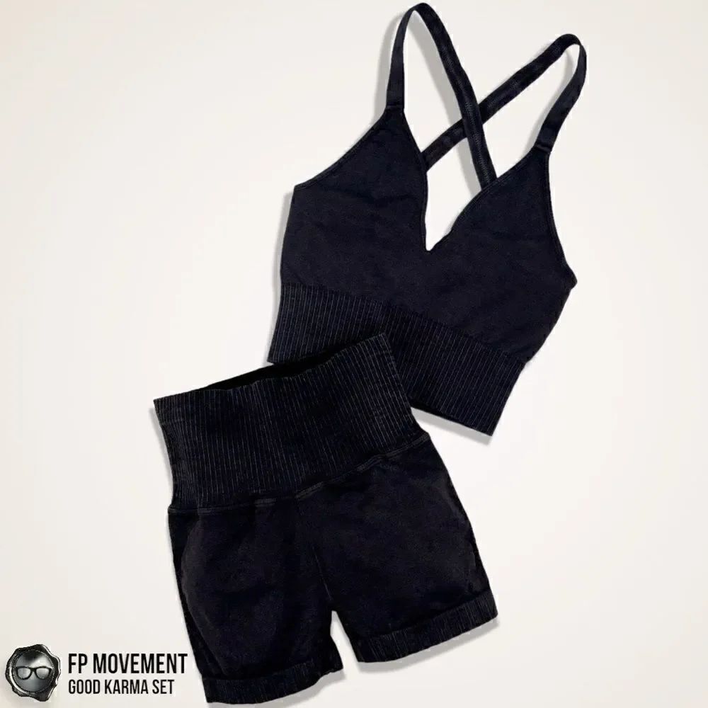 FP MOVEMENT GOOD KARMA CROP TANK BRA + RUNNING SHORTS IN WASHED BLACK XS/S M/L